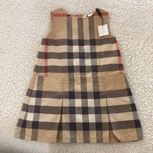 Burberry Girls Dawn Sleeveless Pleated Check Dress